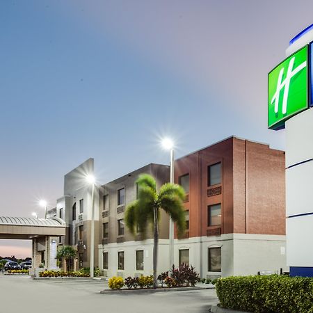 Holiday Inn Express Hotel & Suites Clewiston, An Ihg Hotel Eksteriør billede