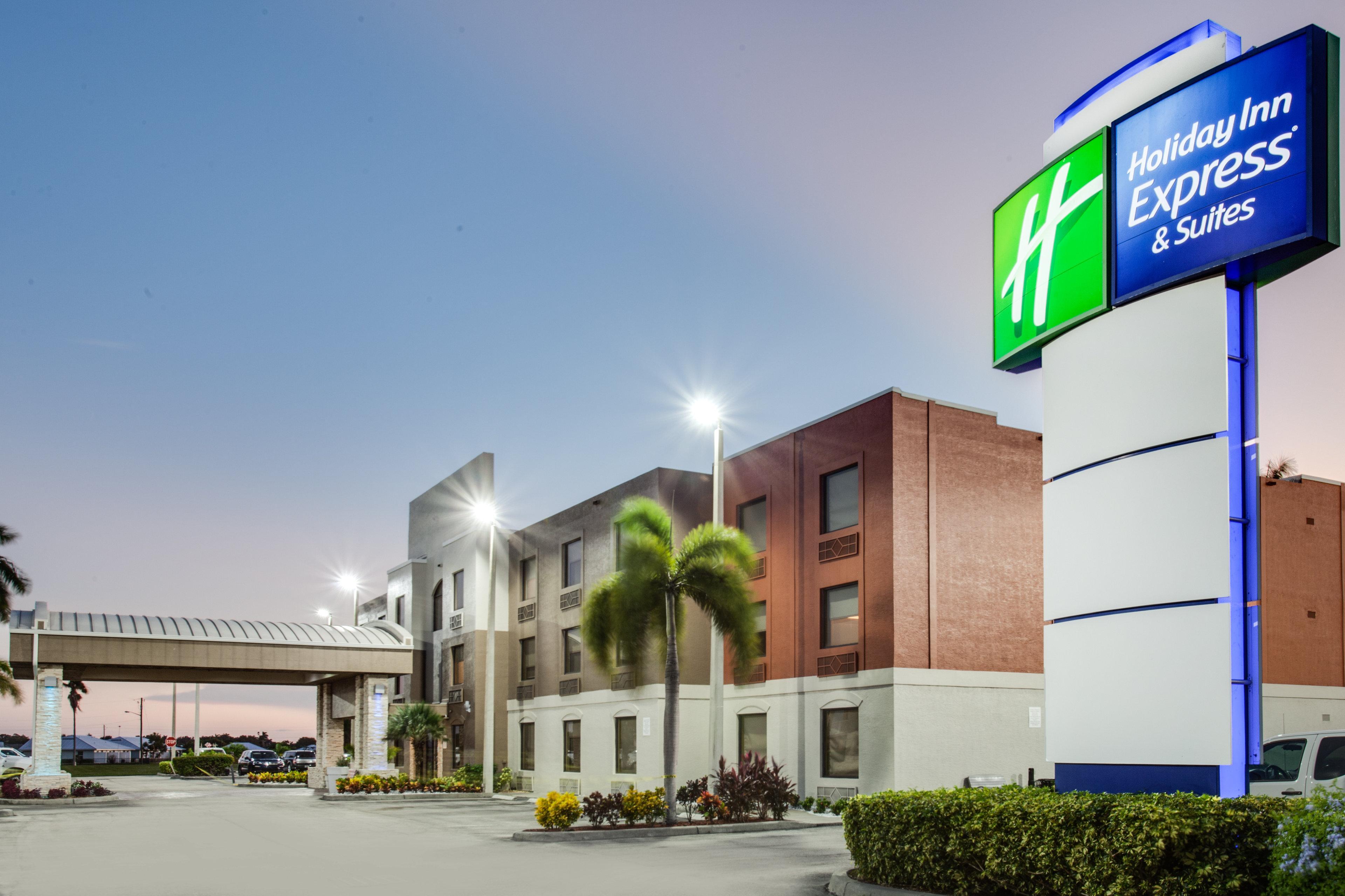 Holiday Inn Express Hotel & Suites Clewiston By Ihg Eksteriør billede
