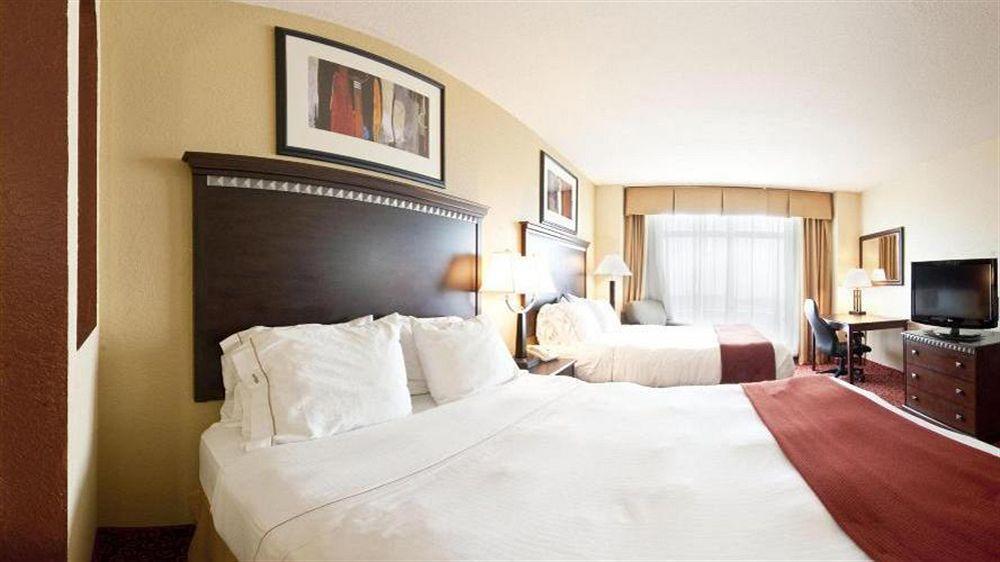 Holiday Inn Express Hotel & Suites Clewiston By Ihg Eksteriør billede