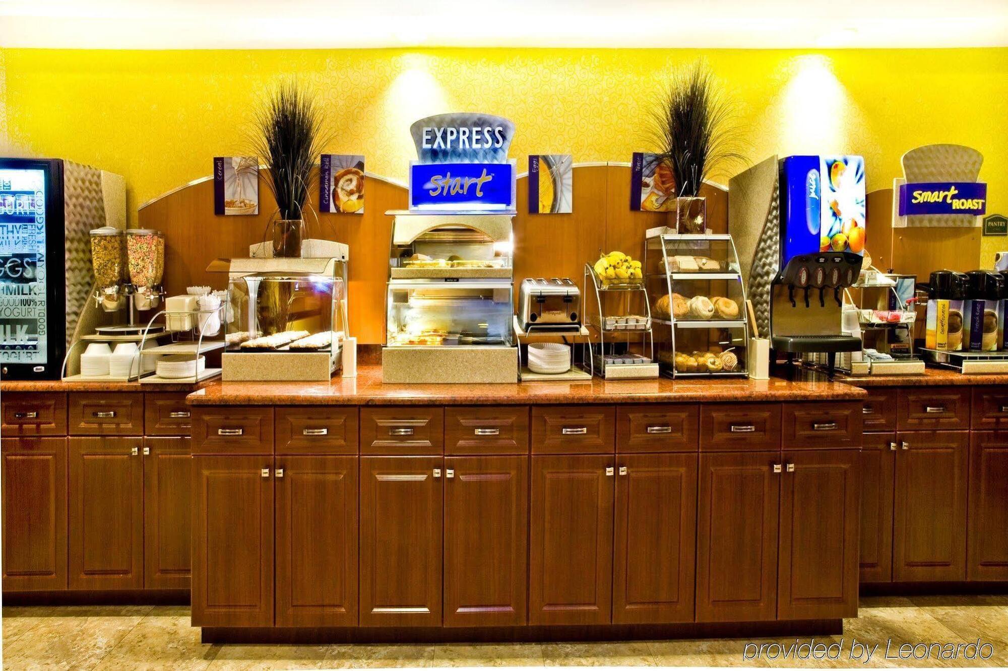 Holiday Inn Express Hotel & Suites Clewiston By Ihg Eksteriør billede
